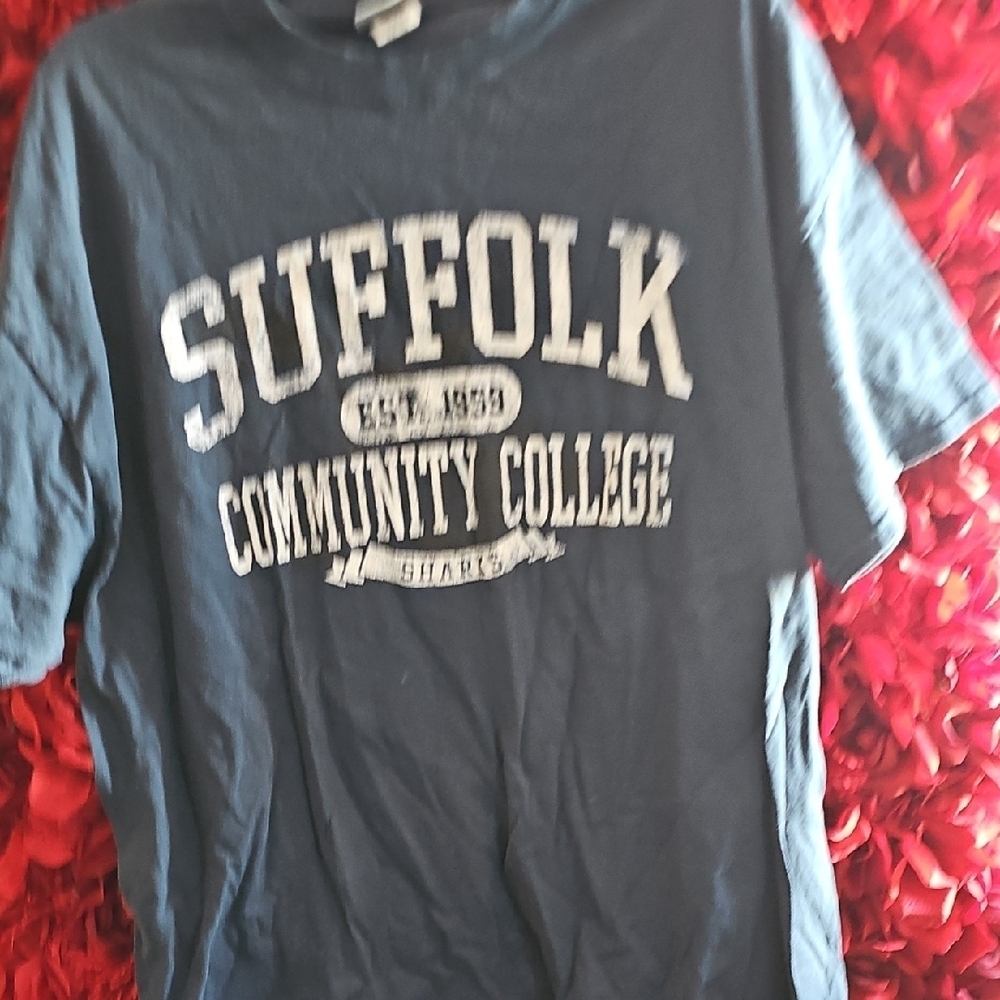 Suffolk Community College Navy T-Shirt Size XLarge